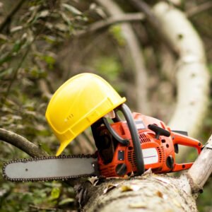 Técnicas de manejo de motosierra con primeros auxilios