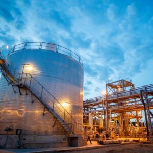Técnicas y principios energéticos y de fluidos en procesos industriales de celulosa